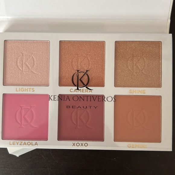 Kenia ontiveros blush and shine kit - Picture 3 of 4